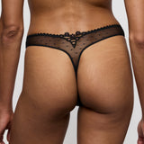 Mario Jo Noova Thong in Black